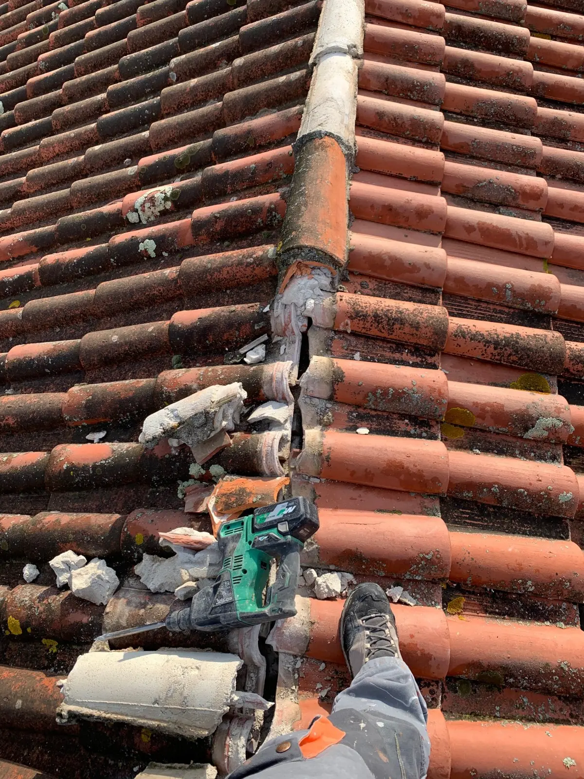 Réparation toiture tuiles Hauts-de-Seine 92